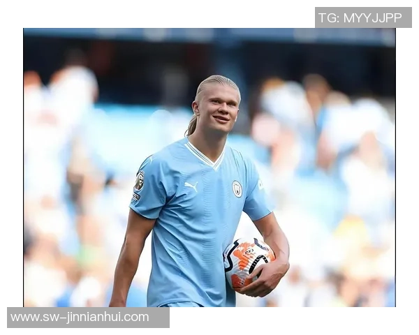 不愧是哈兰德!庆祝行将重返世界杯舞台,提70个汉堡与队友共享! 不愧是哈兰德!庆祝行将重返世界杯舞台,提70个汉堡与队友共享!